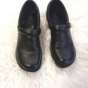 BOC Leather Slip On Clogs Black Size 8